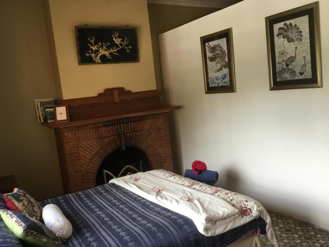 Fireside Inn Guesthouse Гоулбёрн Экстерьер фото