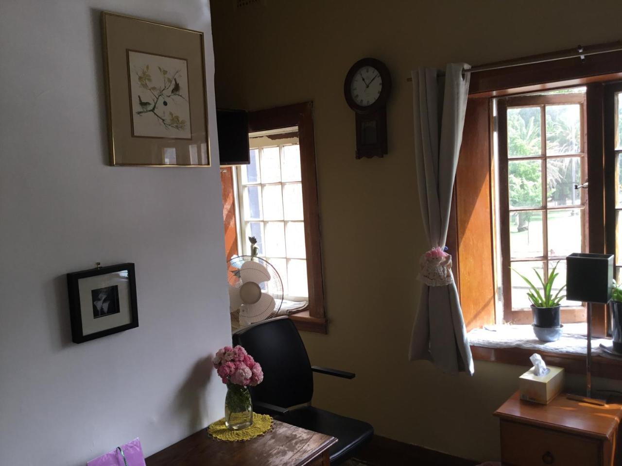 Fireside Inn Guesthouse Гоулбёрн Экстерьер фото