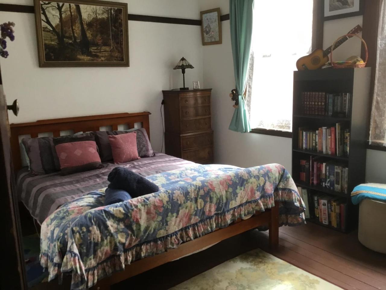 Fireside Inn Guesthouse Гоулбёрн Экстерьер фото